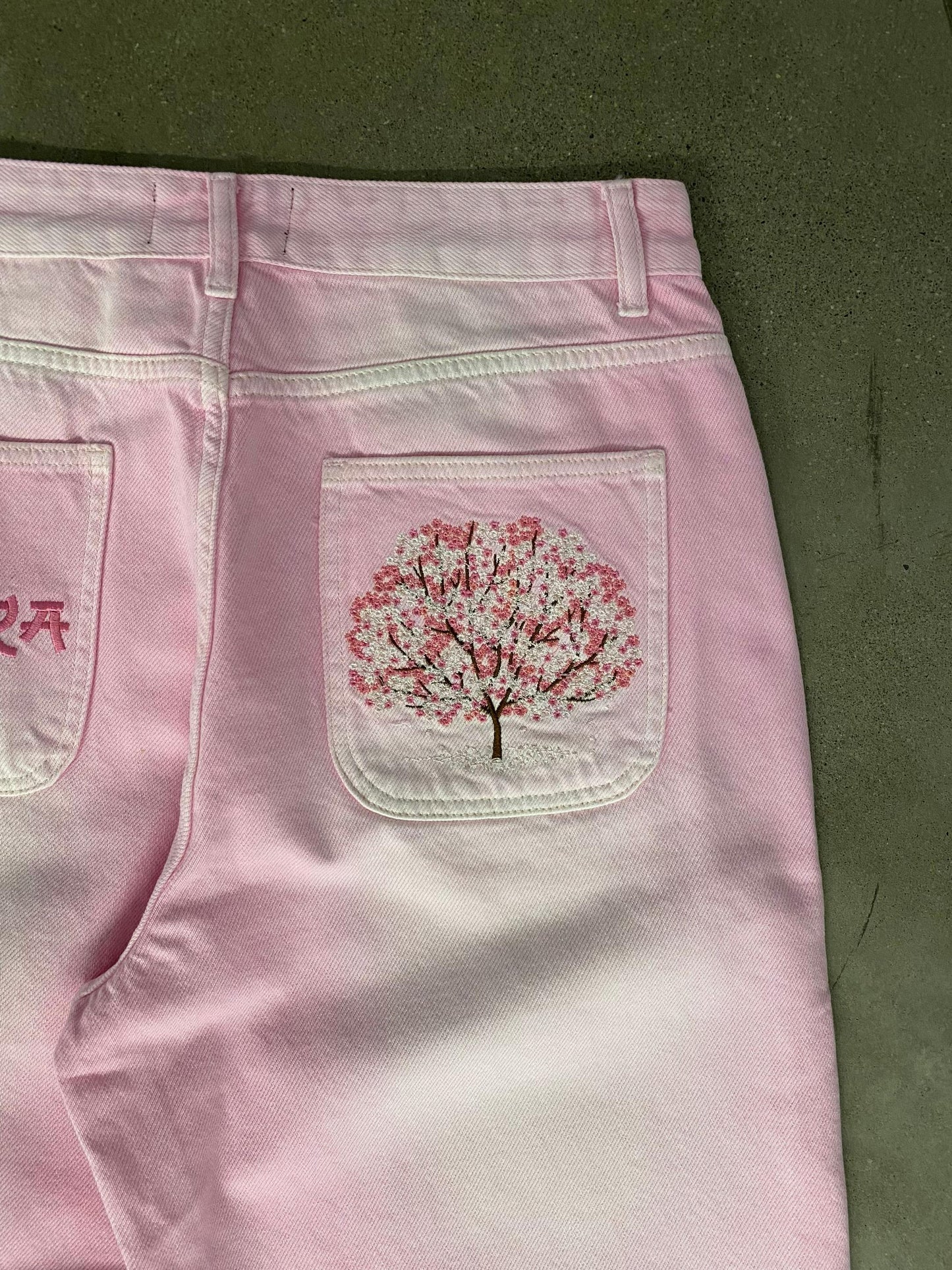 Sakura Jeans