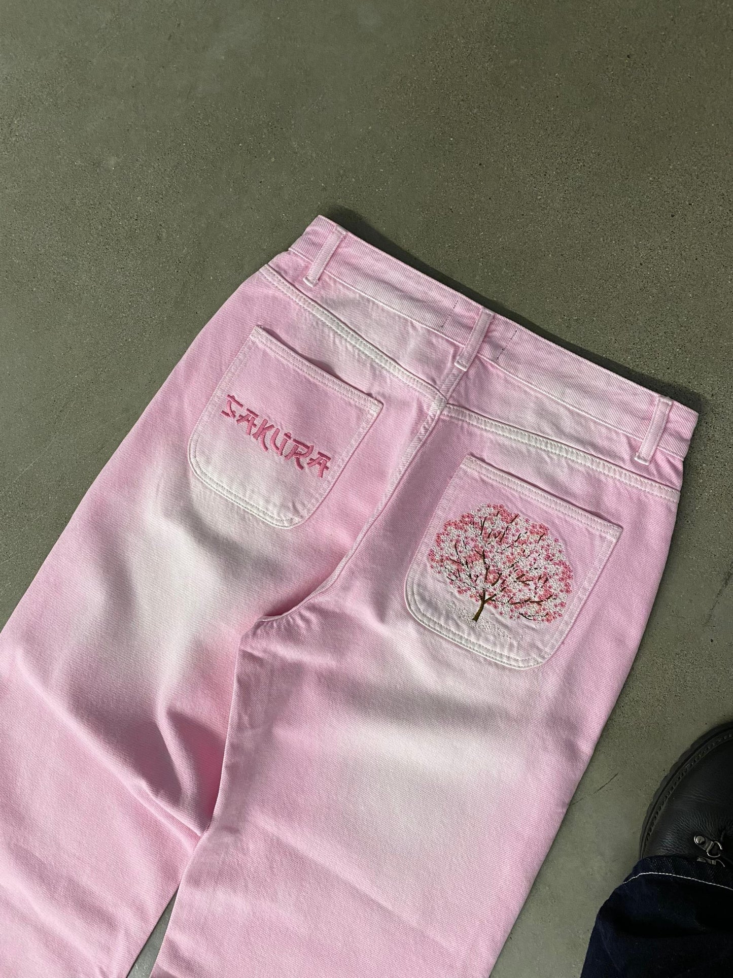 Sakura Jeans